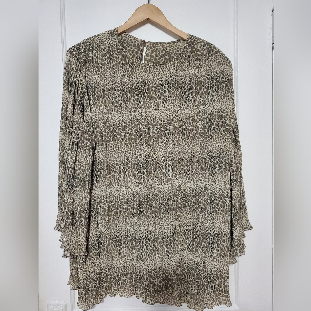 VINTAGE Three Flaggs California Pleated Flair Sleeve Top Size 18